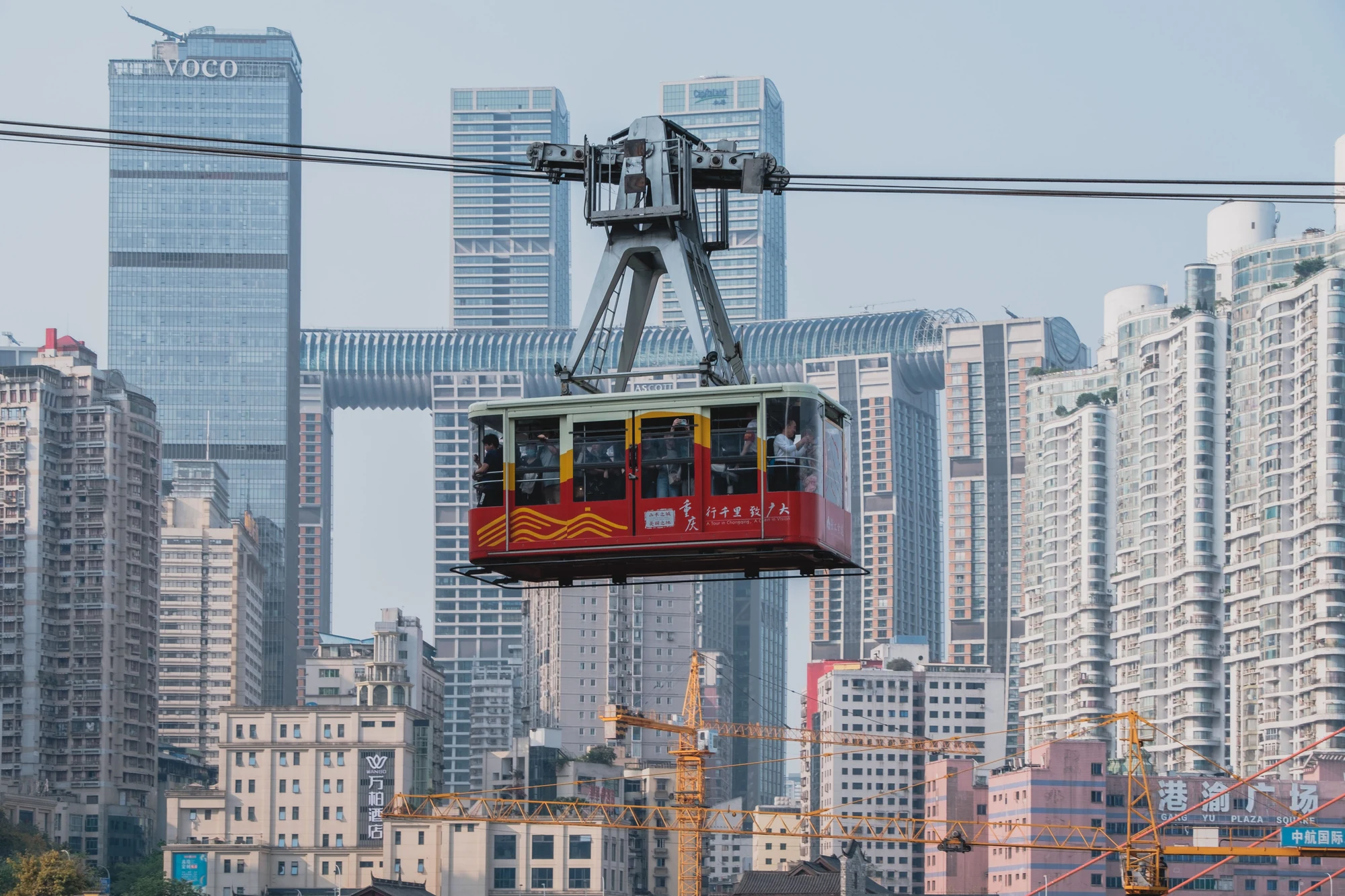8D Chongqing architectural layers and city train